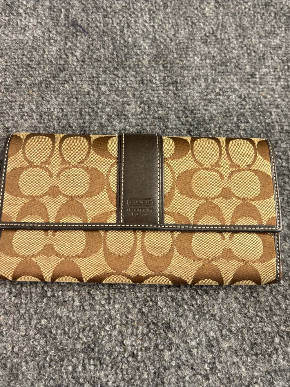 Coach Brown/Tan Signature Canvas Continental Wallet